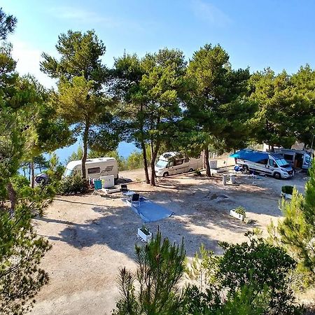 Kamp Vira Mobile Homes Đảo Hvar Ngoại thất bức ảnh