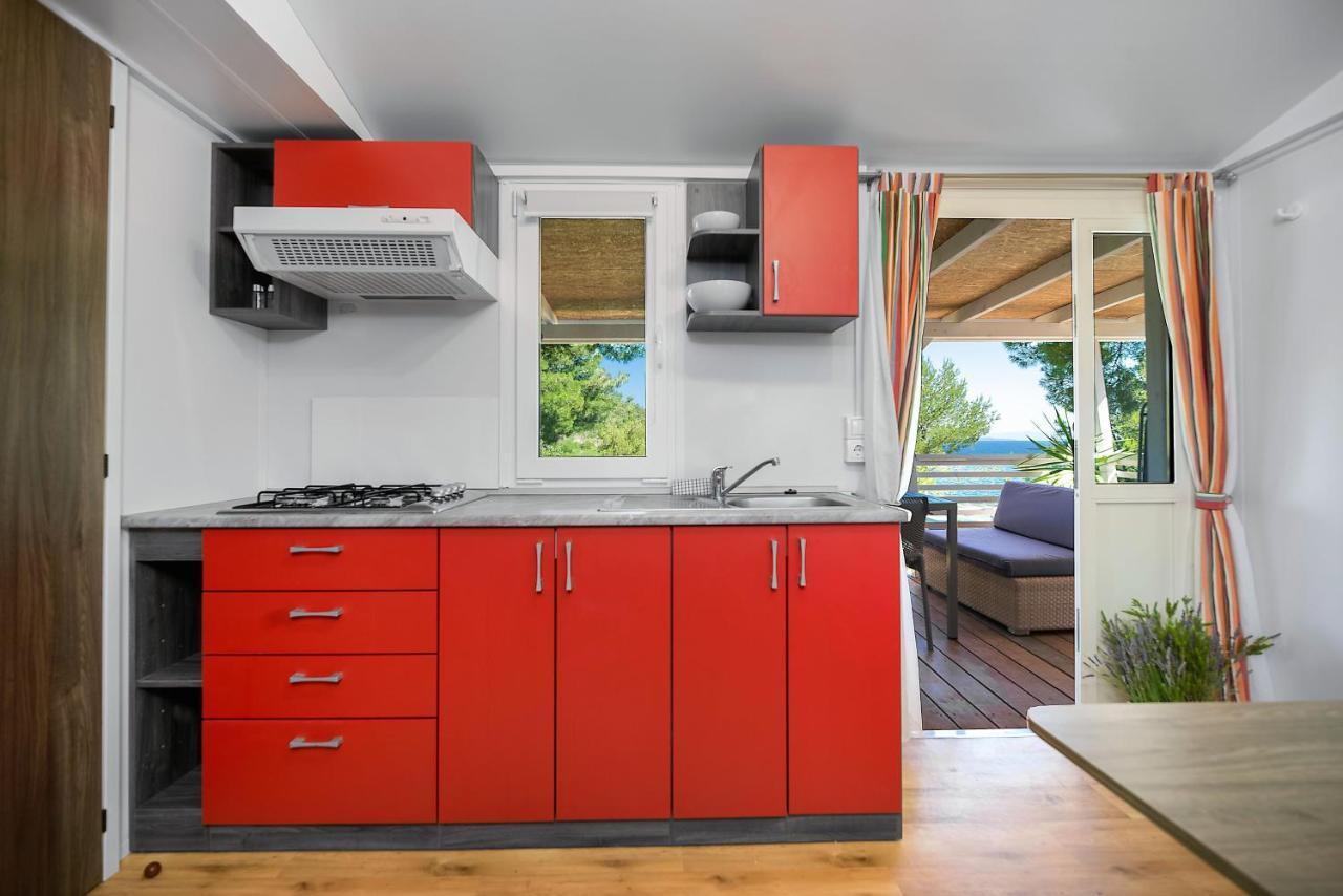 Kamp Vira Mobile Homes Đảo Hvar Ngoại thất bức ảnh