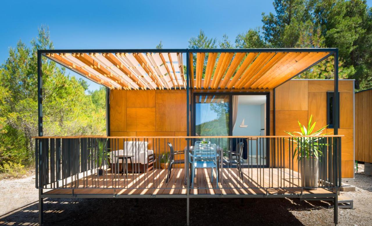 Kamp Vira Mobile Homes Đảo Hvar Ngoại thất bức ảnh