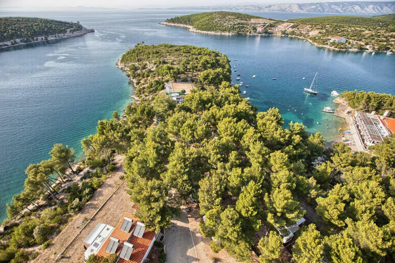 Kamp Vira Mobile Homes Đảo Hvar Ngoại thất bức ảnh